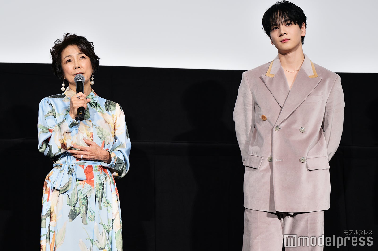 市毛良枝、豆原一成（C）モデルプレス