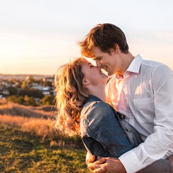 これは現実ですか…?女性が夢見る「ときめきキス」とは?