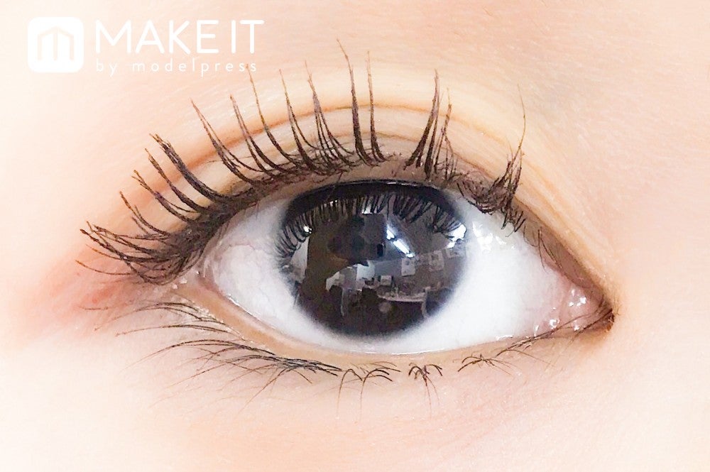 キャンメイク／フレアリングカールマスカラ～ボリュームプラス～／02 ショコラブラック 使用 (C)メイクイット