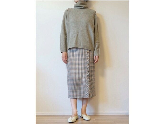 【OKコーデ】腰まわりがすっきりしているスカートはバランスが取りやすい