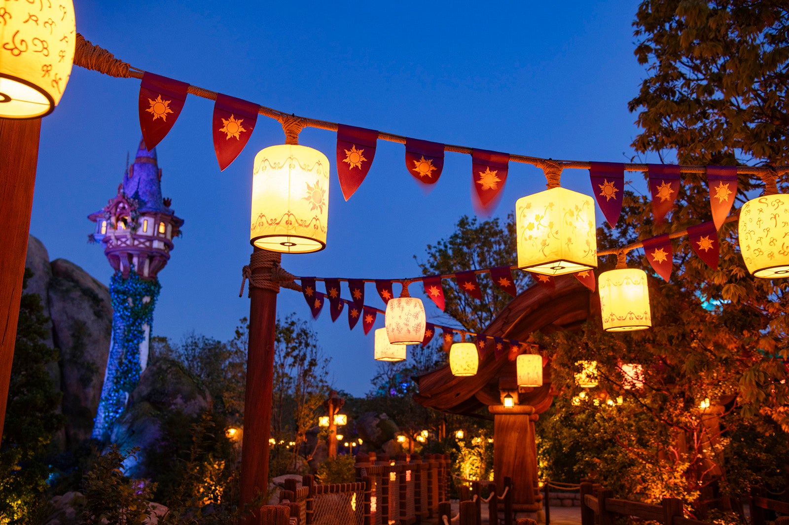 ラプンツェルのランタンフェスティバル（C）Disney