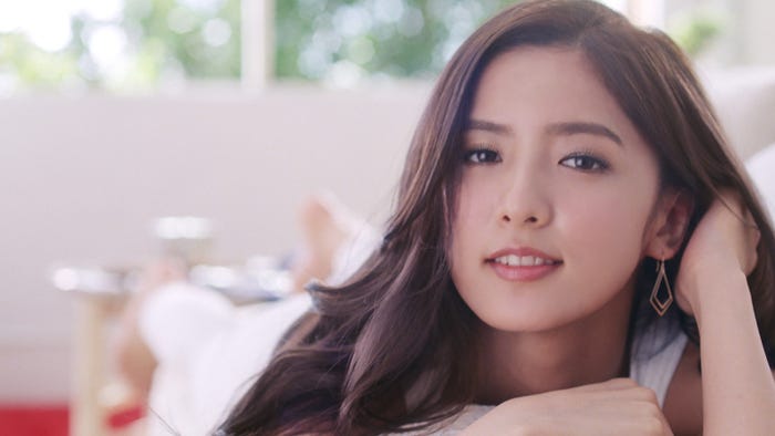 藤井萩花/新CMより