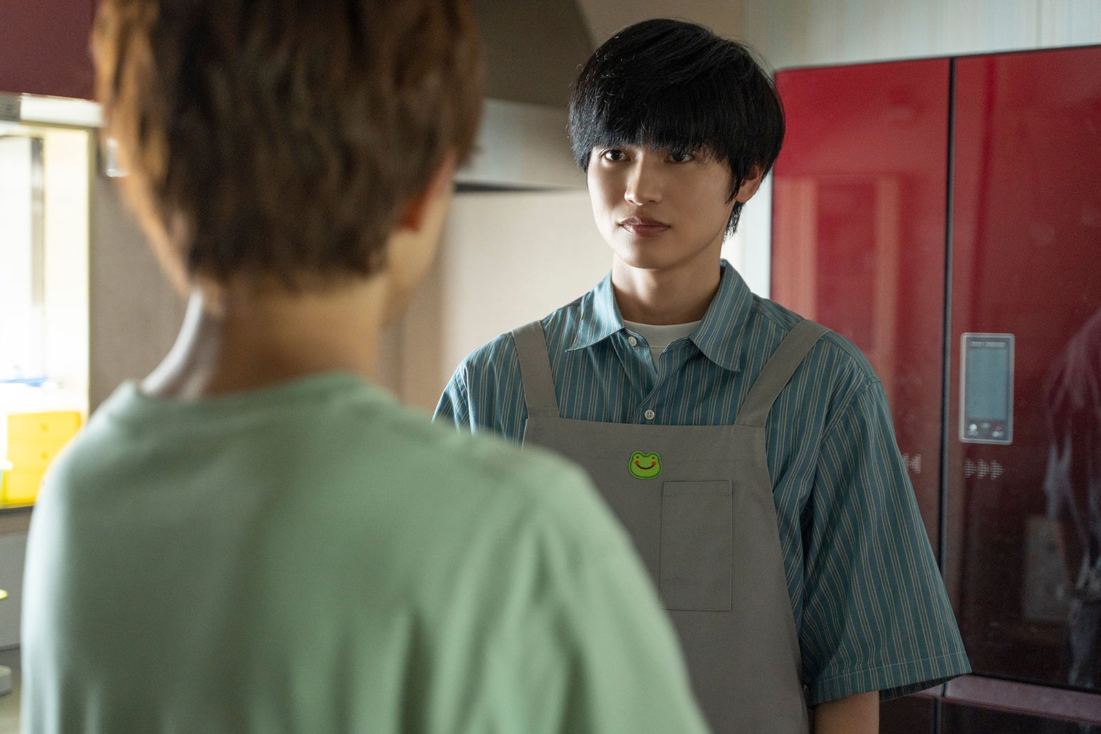 草川拓弥、西垣匠「みなと商事コインランドリー2」第7話より（C）缶爪さわ・椿ゆず／KADOKAWA／「みなと商事コインランドリー2」製作委員会