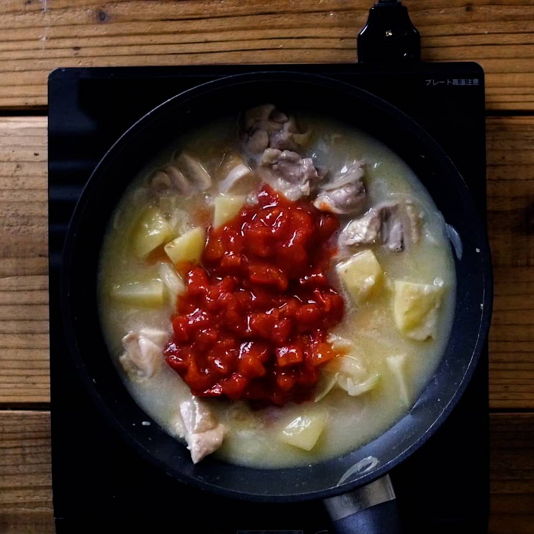 ルーなしで簡単 鶏もも肉のトマトシチュー モデルプレス
