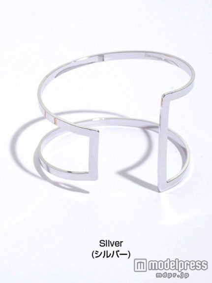 バングル「titivate」1,400円（税込）