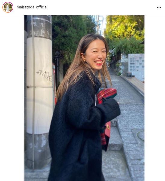 べっぴんさん 里田まい リップメイクの笑顔shotに反響 高校生に見えちゃいました モデルプレス べっぴんさん 里田まい リップメイクの笑顔shotに反響 高校生に見えちゃいました モデルプレス