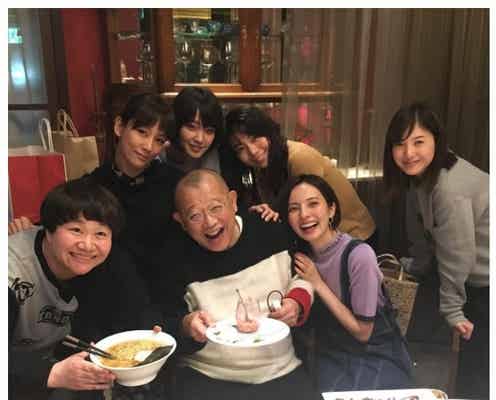 ベッキー誕生日会、上戸彩・吉高由里子・剛力彩芽ら豪華メンバー集結 笑福亭鶴瓶が公開
