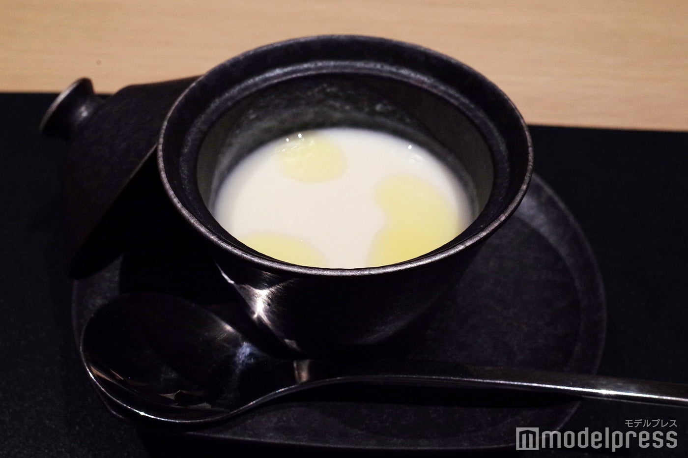 RETONA HAKONE（C）モデルプレス