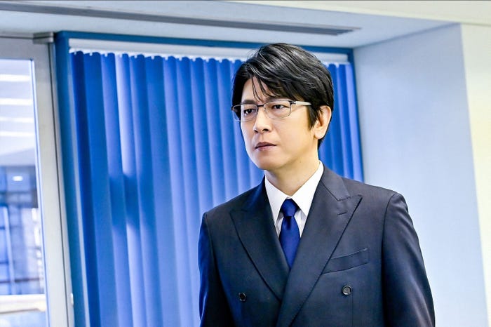 及川光博/「最愛」第9話より(C)TBS