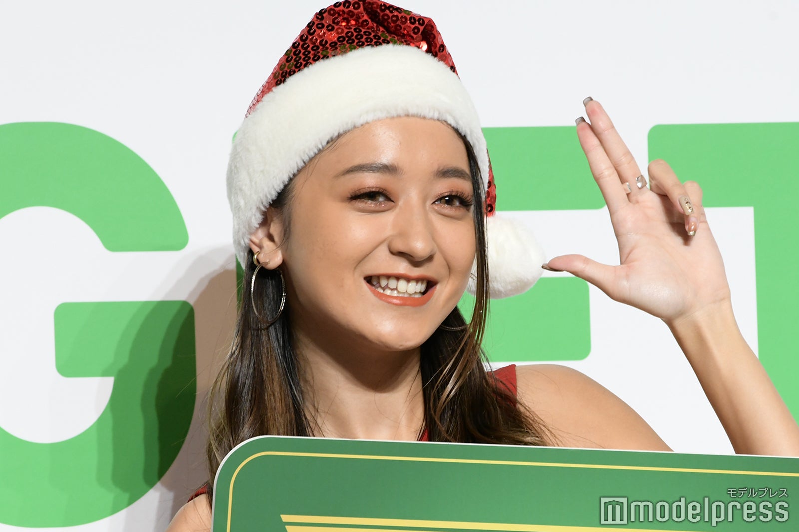 みちょぱ、誕生日に“バラの花束”贈られる「夜景の見えるホテルを予約してもらって…」