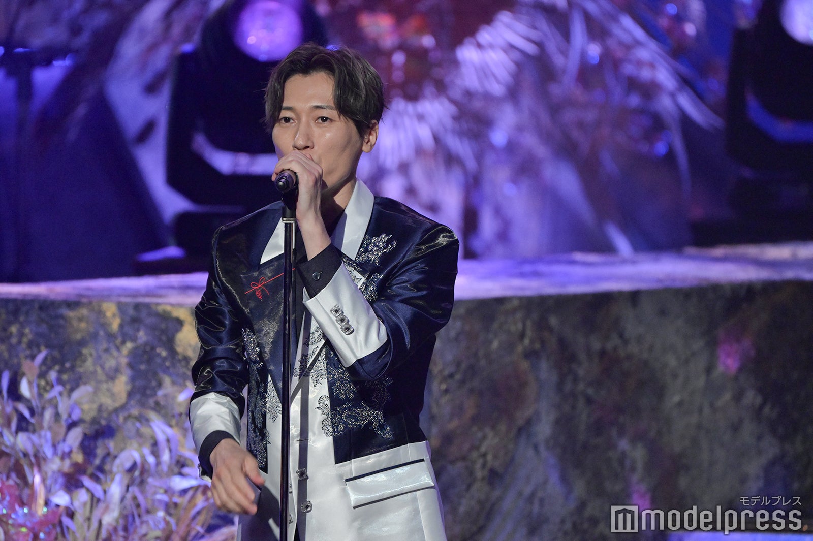 （C）モデルプレス