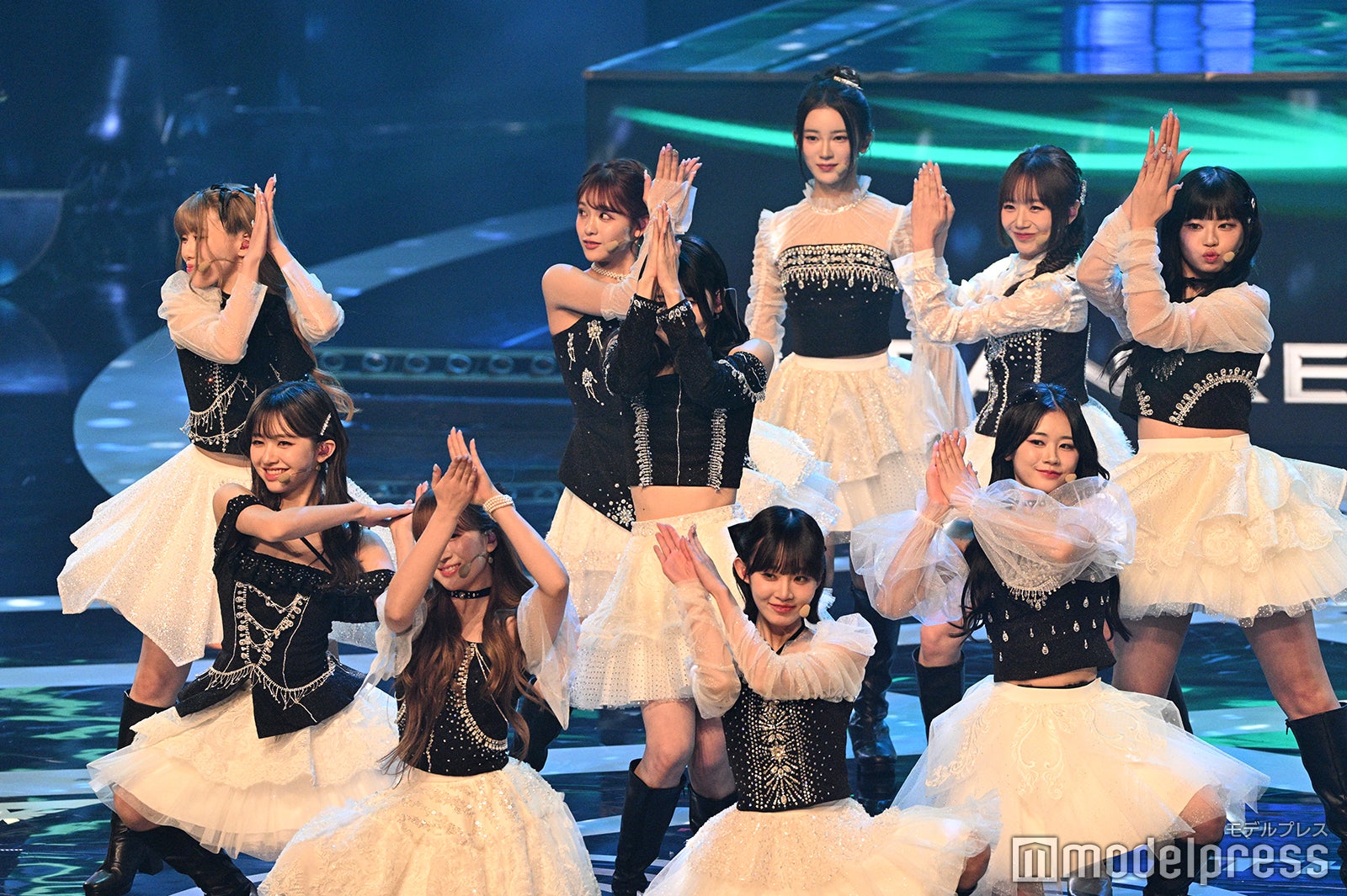 （C）モデルプレス