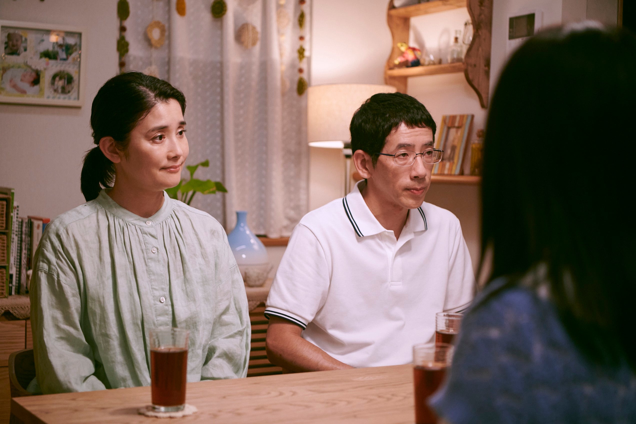 （左から）石田ひかり、野間口徹「あの子の子ども」最終話より（C）カンテレ