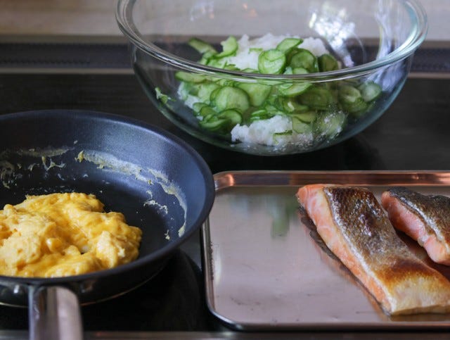 鮭のおにぎり材料