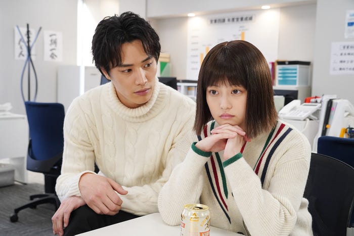 鈴木伸之、今田美桜/「悪女(わる)~働くのがカッコ悪いなんて誰が言った?~」第5話より(C)日本テレビ