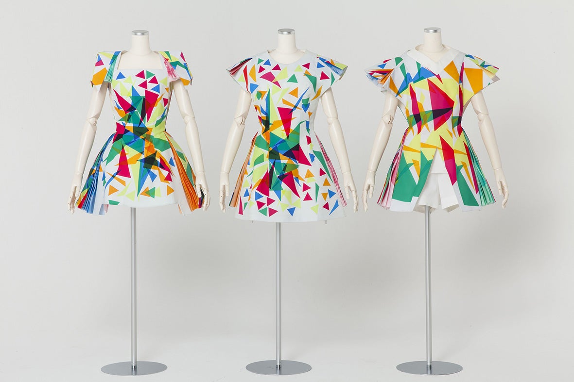 『Perfume COSTUME BOOK 2005-2020』より（提供写真）