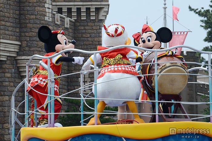 「おんどこどん!」お尻をフリフリする振り付け