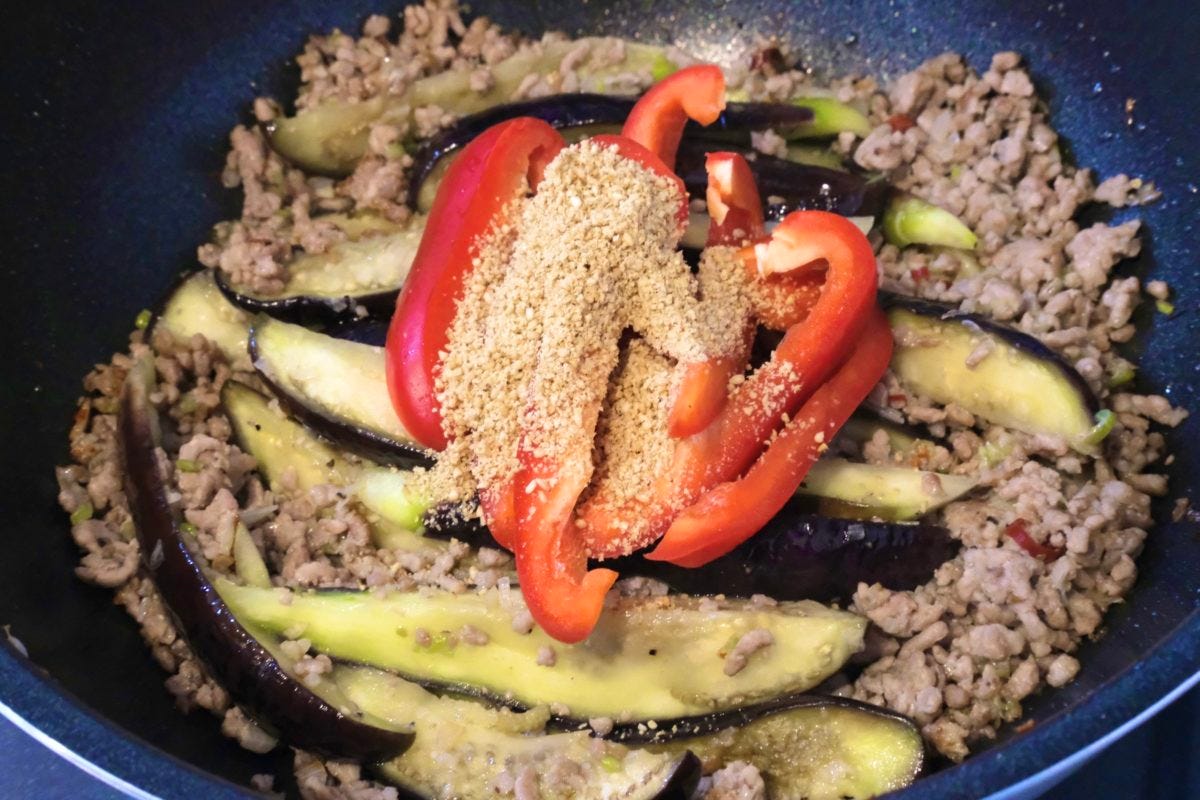 ヒルナンデス・カレーみそマーボーなす