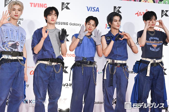 EVNNE/イ・ジョンヒョン、パク・ジフ、ケイタ、パク・ハンビン、ムン・ジョンヒョン(C)モデルプレス