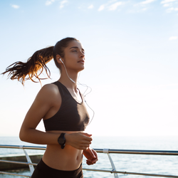 食前?食後?ダイエットに効果的な運動のタイミングとは・・・