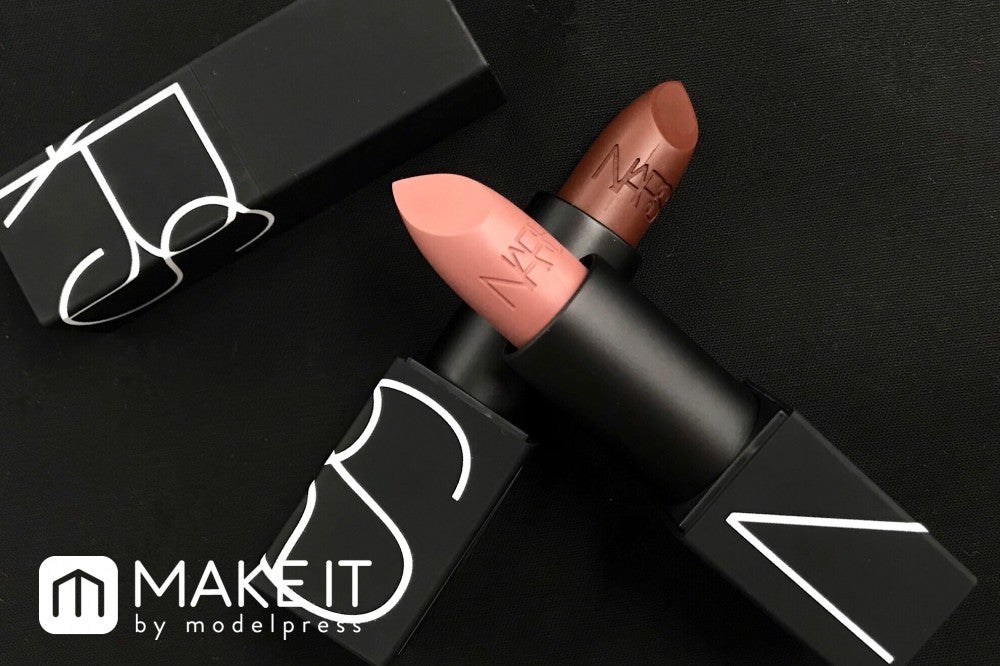 「NARS リップスティック」マットタイプはトレンドまっしぐらに駆け抜けたいあなたに (C)メイクイット