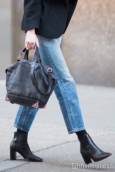 タイツも履けば防寒もバッチリ／photo：Getty Images