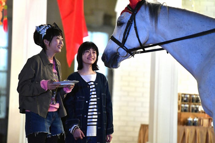 木南晴夏、杉咲花/「花のち晴れ~花男 Next Season~」第1話より(C)TBS