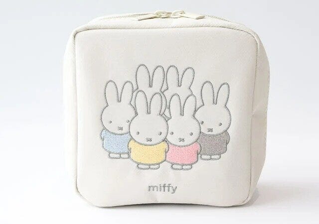 miffy［ミッフィー］刺しゅうが可愛い！ガバッと開くスクエアポーチ