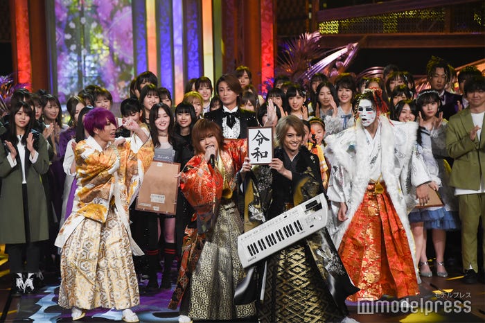 ゴールデンボンバー(C)モデルプレス