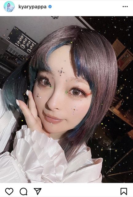癒されました お美しい きゃりー 顔にラインストーンをつけたキラキラバースデーショットに反響 モデルプレス 癒されました お美しい きゃりー 顔にラインストーンをつけたキラキラバースデーショットに反響 モデルプレス