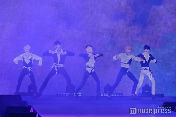 PLAVE(C)モデルプレス