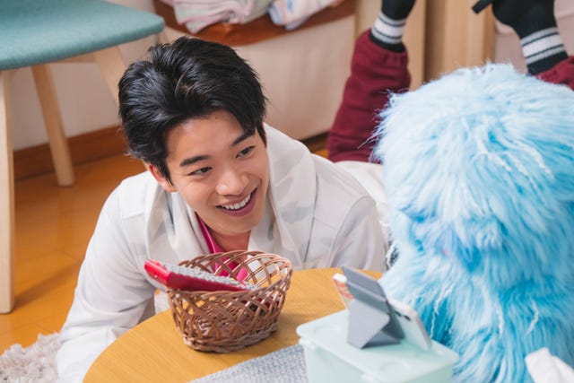 森愁斗、こたろう(C)2023 SANRIO CO., LTD.ぼさにまる製作委員会