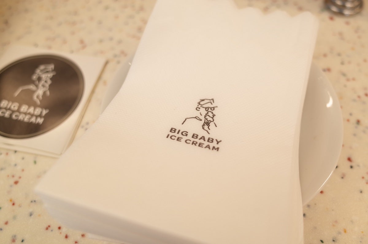 BIG BABY ICE CREAMペーパーナプキン