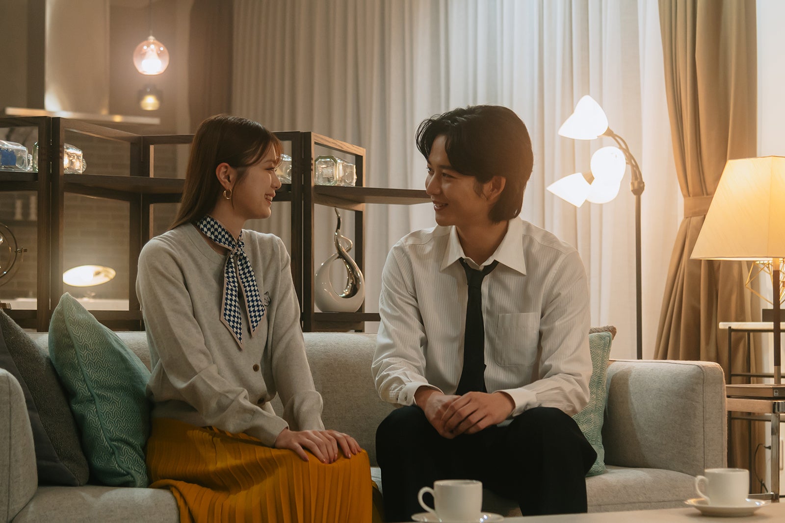 紺野彩夏、鈴木仁「復讐カレシ～溺愛社長の顔にはウラがある～」最終話（C）「復讐カレシ～溺愛社長の顔にはウラがある～」製作委員会・MBS