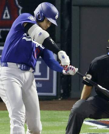 大谷翔平が5試合ぶり打点→ドジャースが猛攻ビッグイニングで山本由伸を大量援護 タッカーのソロ＆フリーマンがタイムリー
