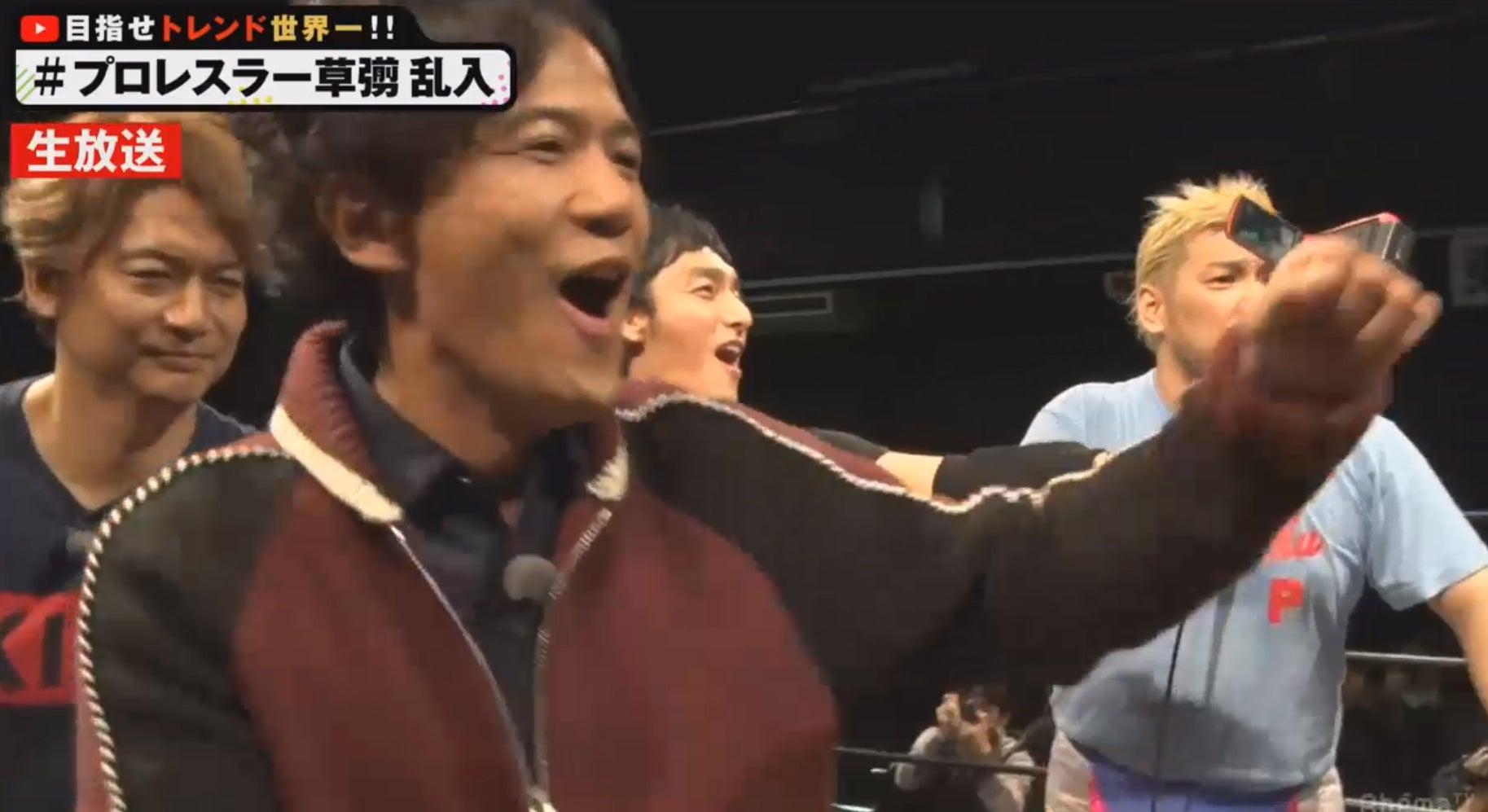 セコンド・稲垣吾郎＆香取慎吾も興奮（C）AbemaTV