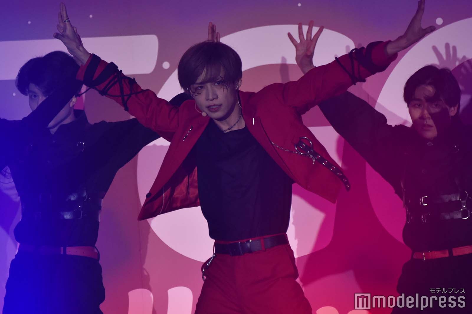 ヒョク（C）モデルプレス