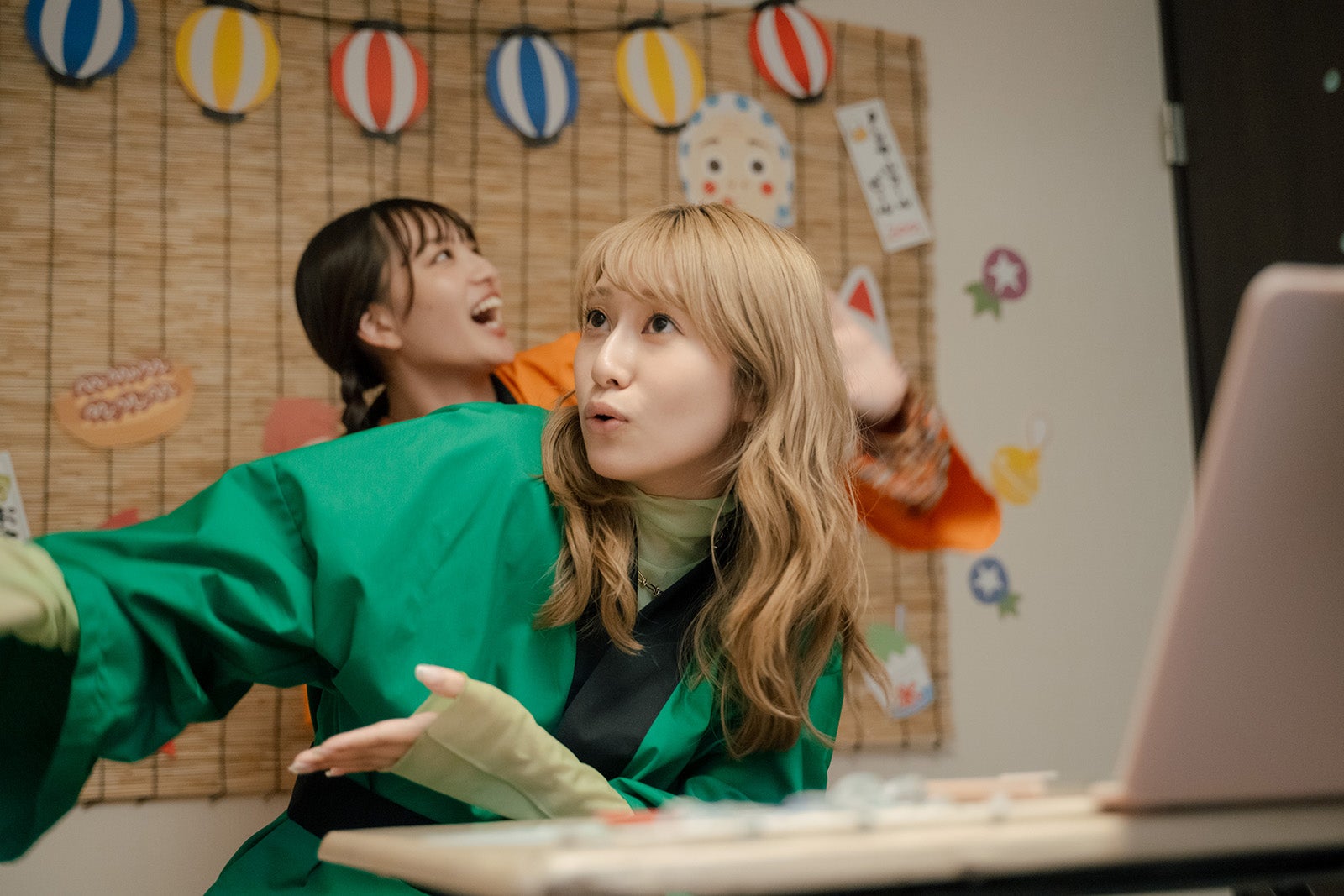 北村優衣、桜井玲香「つづ井さん」第5話（C）つづ井／文藝春秋／「つづ井さん」製作委員会