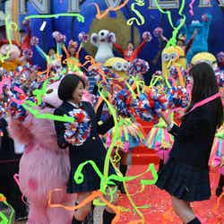 (左から)広瀬すず、中条あやみ/画像提供:ユニバーサル・スタジオ・ジャパン