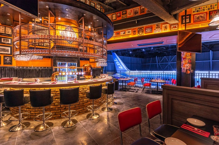 店内イメージ／画像提供：ワールドリカーインポーターズ