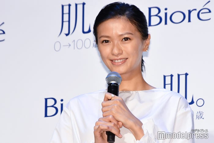 榮倉奈々 (C)モデルプレス