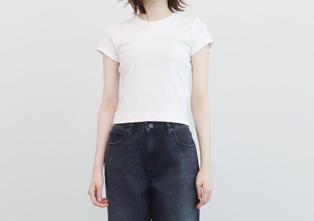 ユニクロ　トップス　半袖　Tシャツ