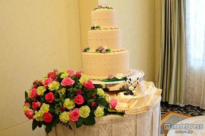ウェディングケーキ