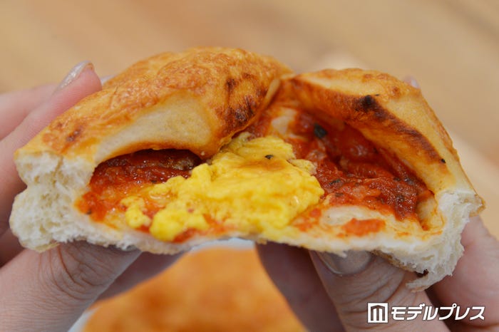 (C)モデルプレス