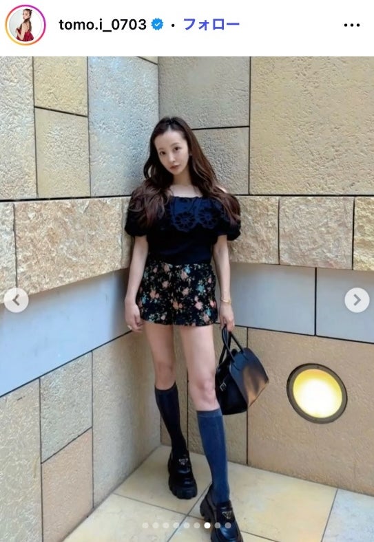 板野友美Instagramより