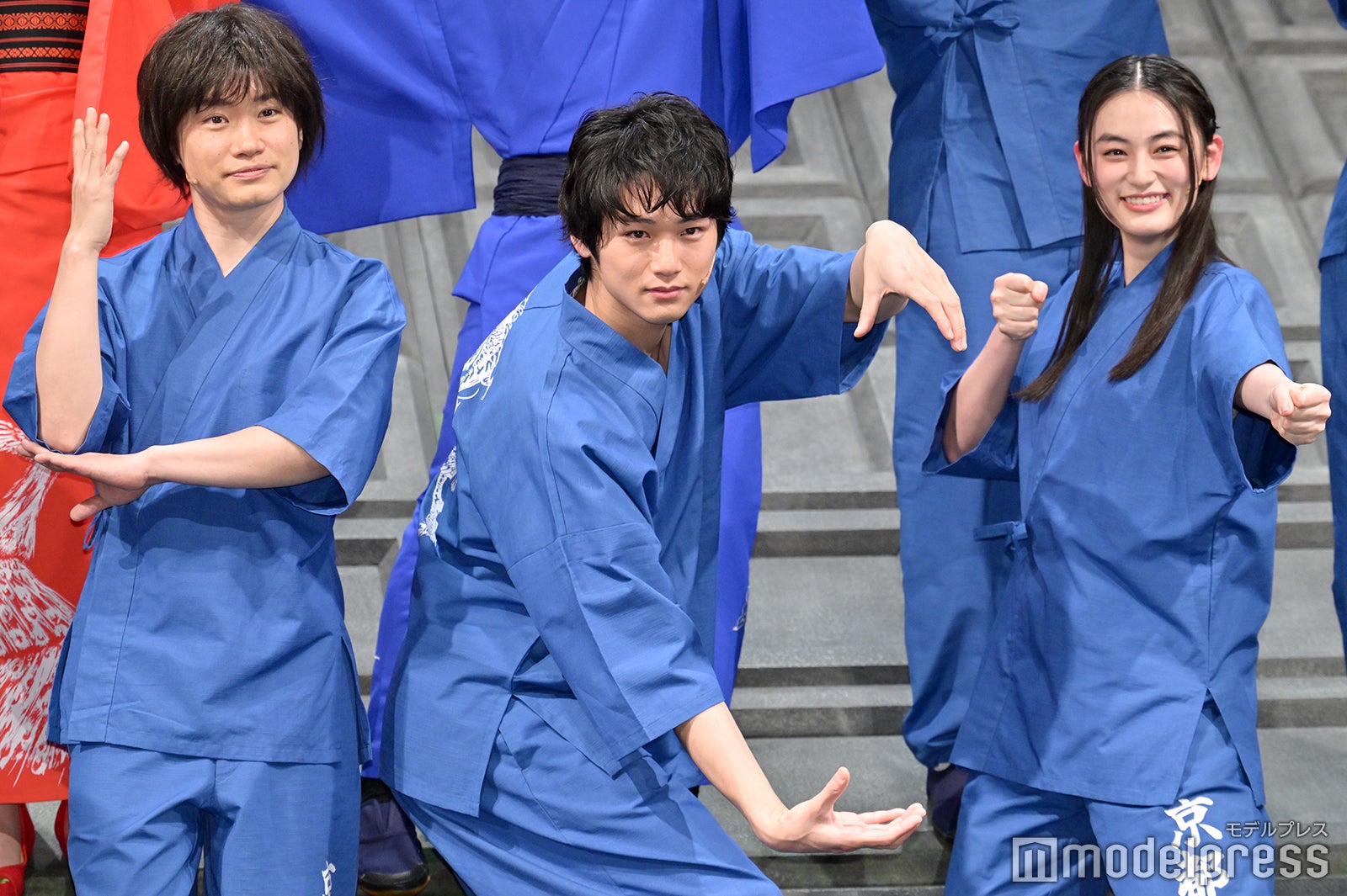 鳥越裕貴、中川大輔、八木莉可子（C）モデルプレス