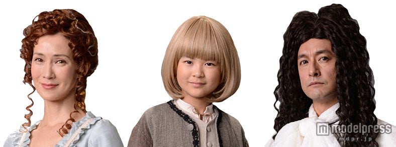 （左から）安田成美、山田瑛瑠、石丸幹二