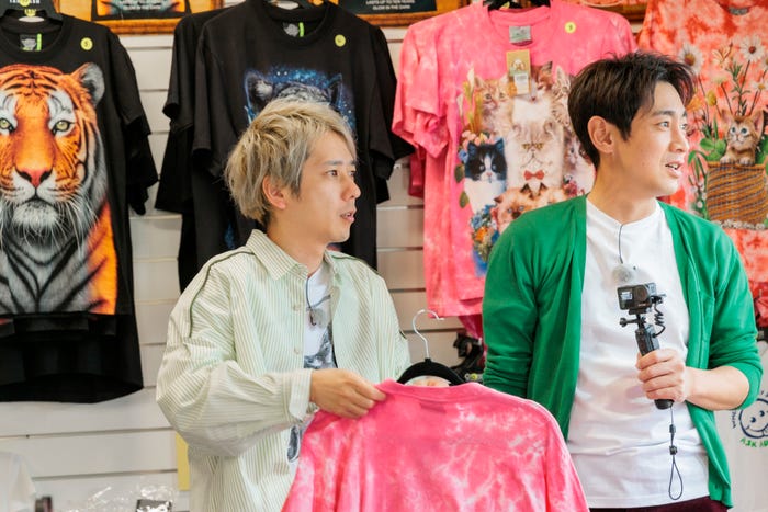 二宮和也、小泉孝太郎(C)TBS 撮影:HARUMI YOSHIMURA