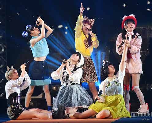 でんぱ組.inc「でんでんぱっしょん」で“萌えキュン”発信<GirlsAward 2015 A/W>