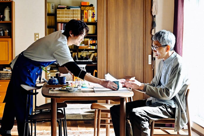 磯村勇斗、松重豊/「持続可能な恋ですか?~父と娘の結婚行進曲~」第3話より(C)TBS